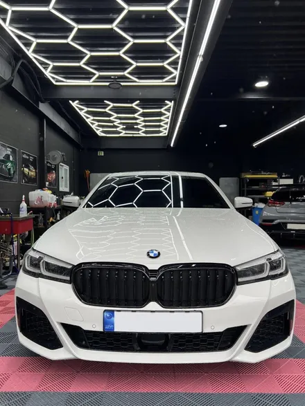 BMW 520i 윈도우 크롬 딜리트 윈도우 크롬 죽이기 랩핑 시공 - [구미랩핑/대구랩핑/sy디자인커스텀] / 구미시 선기동