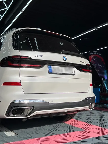 BMW X7 전체 크롬 죽이기 포인트 랩핑 크롬 딜리트 택랩 고광택 블랙유광 부분 랩핑- [구미랩핑/대구랩핑/경북랩핑/sy디자인커스텀] / 구미시 선기동