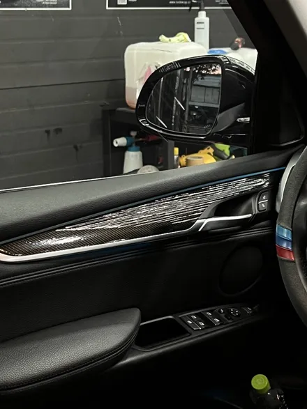 BMW X5 유광 카본 실내 랩핑 우드 몰딩 실내 랩핑- [구미랩핑/대구랩핑/경북랩핑/sy디자인커스텀] / 구미시 선기동