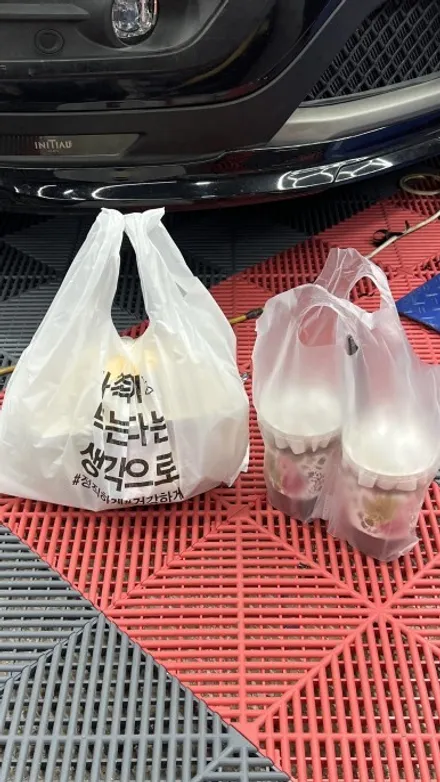 르노 코리아 QM6 크롬죽이기, 엠블럼 디자인 랩핑, 실내기어박스 랩핑 - [구미랩핑/대구랩핑/경북랩핑/sy디자인커스텀] / 구미시 선기동