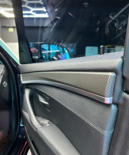 BMW 520d 실내 무광카본 랩핑 sott 스텔스카본 매트카본 실내랩핑 - [구미랩핑/대구랩핑/sy디자인커스텀] / 구미시 선기동