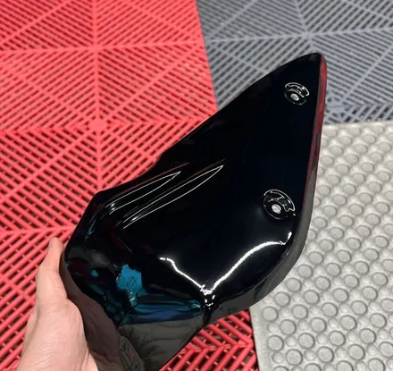 바이크 랩핑 BMW R NINE T (알나인티) 사이드 카울 택랩 고광택 블랙 유광 부분 랩핑 - [구미랩핑/대구랩핑/경북랩핑/sy디자인커스텀] / 구미시 선기동
