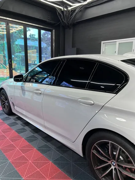 BMW 520i 윈도우 크롬 딜리트 윈도우 크롬 죽이기 랩핑 시공 - [구미랩핑/대구랩핑/sy디자인커스텀] / 구미시 선기동