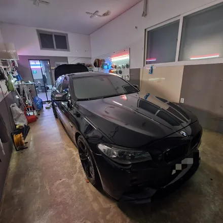 BMW 5시리즈 528I F10 F바디 실내엠비언트 및 서브우퍼 그외 각종LED 시공!! 서울 광진구 중곡동 카디자인 / 광진구, 성수, 송파, 동대문
