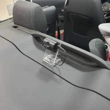 벤츠w205 w212 C클래스 E클래스 카브리올레 후방 블랙박스 거치대 시공 / 광진구, 성수, 송파, 동대문