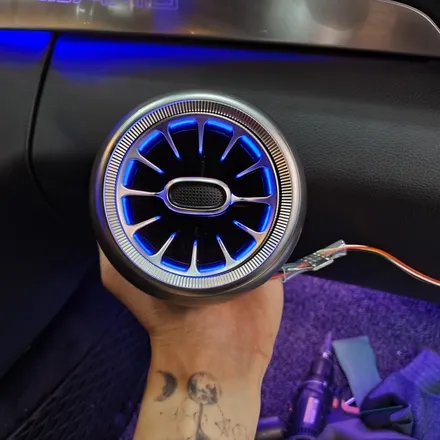 벤츠 C63 AMG 쿠페, 벤풍구 송풍구LED 벤츠송풍구 스피커부메스터 스피커LED 엠비언트 풋등 순정연동, 서울 광진구 카디자인 입고!! / 광진구, 성수, 송파, 동대문
