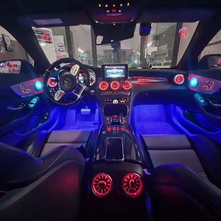 벤츠 C63 AMG 쿠페, 벤풍구 송풍구LED 벤츠송풍구 스피커부메스터 스피커LED 엠비언트 풋등 순정연동, 서울 광진구 카디자인 입고!! / 광진구, 성수, 송파, 동대문
