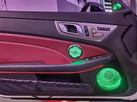 벤츠 SLC 43 AMG R172 엠비언트 시공 / 광진구, 성수, 송파, 동대문