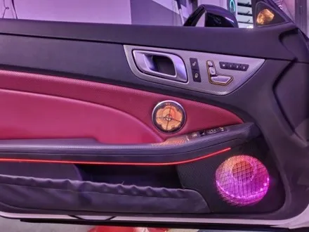 벤츠 SLC 43 AMG R172 엠비언트 시공 / 광진구, 성수, 송파, 동대문