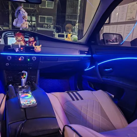 BMW E바디 E60 5시리즈 528I 520D 520I 530D 530I M스포츠 실내 엠비언트 무드등 풋등 방음 고속주행 풍절음 차단 엔진소음 서울 광진구 카디자인 / 광진구, 성수, 송파, 동대문