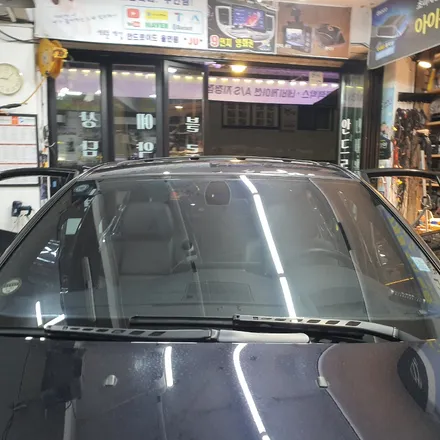 BMW 528I E60 2008년식 레인보우V70 반 반사 썬팅, 기존필름 제거 / 광진구, 성수, 송파, 동대문