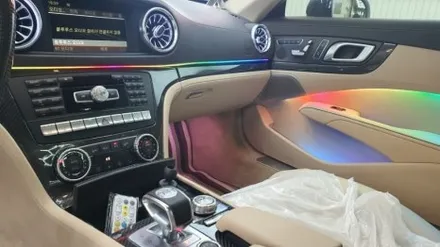서울 광진구에서 벤츠SL 63AMG R172 비노출과 매립 엠비언트 후방 블랙박스 예시설명 / 광진구, 성수, 송파, 동대문