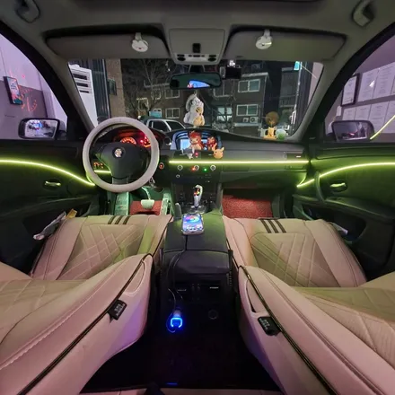 BMW E바디 E60 5시리즈 528I 520D 520I 530D 530I M스포츠 실내 엠비언트 무드등 풋등 방음 고속주행 풍절음 차단 엔진소음 서울 광진구 카디자인 / 광진구, 성수, 송파, 동대문