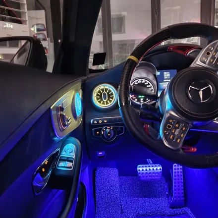 벤츠 C63 AMG 쿠페, 벤풍구 송풍구LED 벤츠송풍구 스피커부메스터 스피커LED 엠비언트 풋등 순정연동, 서울 광진구 카디자인 입고!! / 광진구, 성수, 송파, 동대문