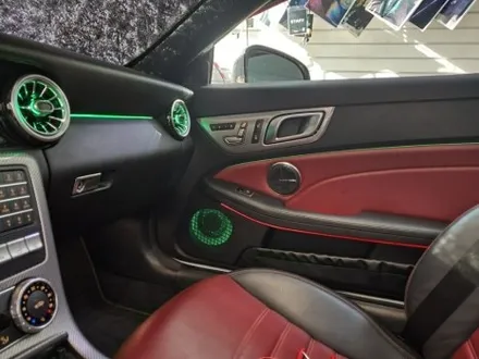 벤츠 SLC 43 AMG R172 엠비언트 시공 / 광진구, 성수, 송파, 동대문