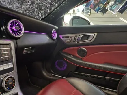 벤츠 SLC 43 AMG R172 엠비언트 시공 / 광진구, 성수, 송파, 동대문