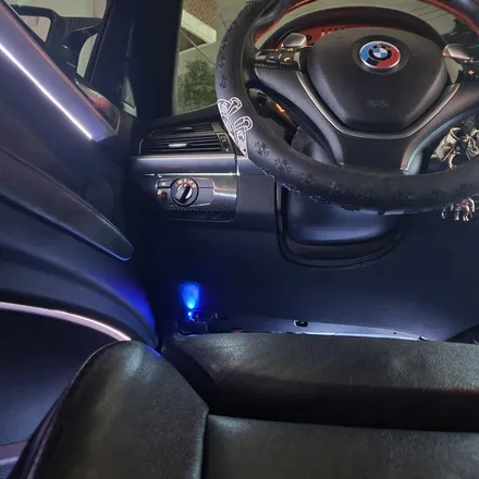BMW E71 X6 2008년식 비노출 아크릴 엠비언트 풋등 실내등 LED교환 시공 / 광진구, 성수, 송파, 동대문