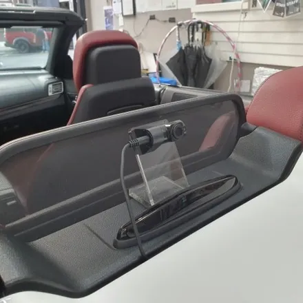 벤츠w205 w212 C클래스 E클래스 카브리올레 후방 블랙박스 거치대 시공 / 광진구, 성수, 송파, 동대문
