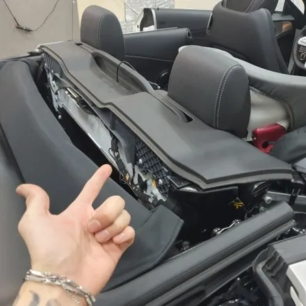 벤츠w205 w212 C클래스 E클래스 카브리올레 후방 블랙박스 거치대 시공 / 광진구, 성수, 송파, 동대문