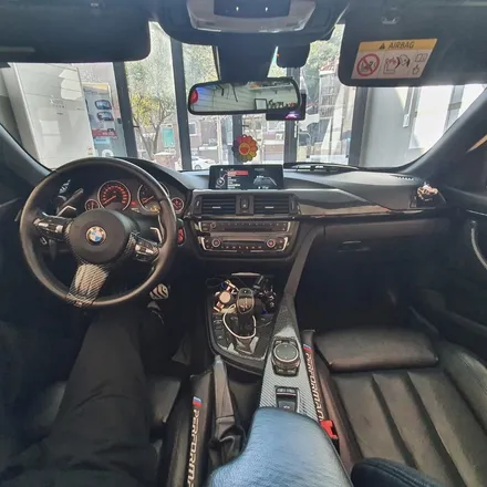 BMW 428I 컨버터블 4시리즈 F바디 F32 엠비언트무드등, 풋등, 스피커LED, 송풍구LED 시공!! 서울 광진구 카디자인 입고 / 광진구, 성수, 송파, 동대문