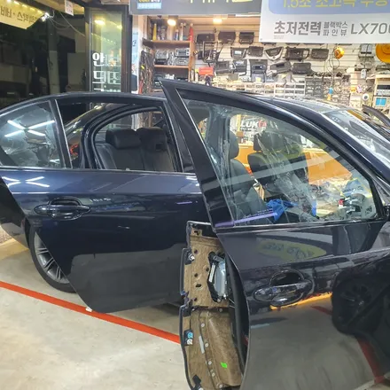 BMW 528I E60 2008년식 레인보우V70 반 반사 썬팅, 기존필름 제거 / 광진구, 성수, 송파, 동대문