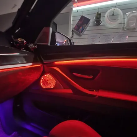 BMW 5시리즈 528I F10 F바디 실내엠비언트 및 서브우퍼 그외 각종LED 시공!! 서울 광진구 중곡동 카디자인 / 광진구, 성수, 송파, 동대문