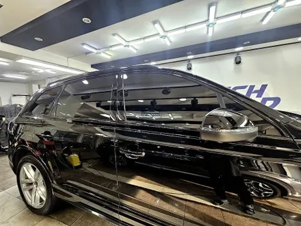 아우디 Q7 크롬죽이기 작업으로 완성한 묵직한 블랙 SUV 스타일 / 양천구 신정동