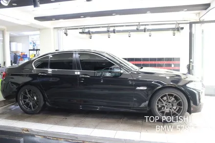 탑폴리싱 [ BMW 528I ] 다이아몬드 화이트 전체랩핑 + 3M 4D 유광카본 실내랩핑 + 그릴교환 / 양천구 신정동