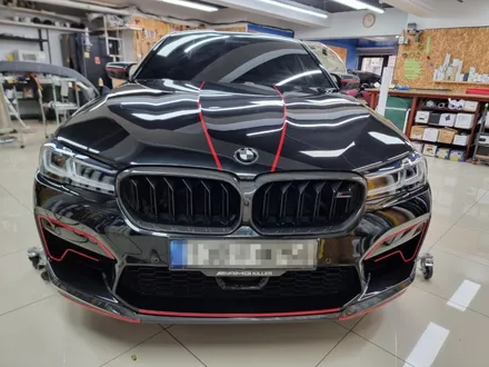 BMW M5 뒷범퍼PPF 커스텀데칼 라인데칼 트론데칼