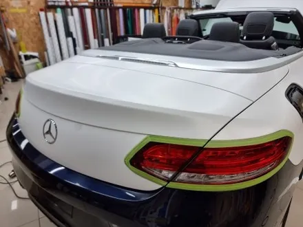 벤츠 c200 카브리올레 사틴화이트 전체랩핑