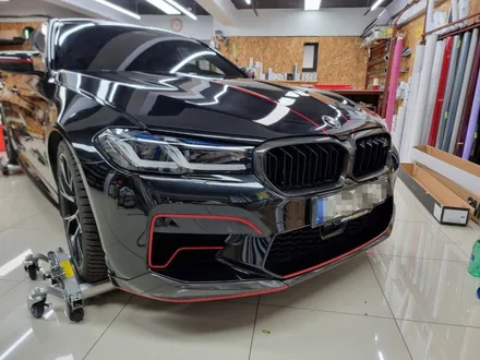 BMW M5 뒷범퍼PPF 커스텀데칼 라인데칼 트론데칼