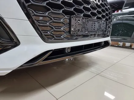2022 아우디 Q5  크롬죽이기