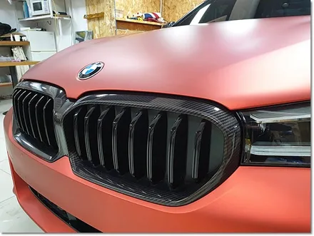 BMW 530e 무광레드크롬 전체랩핑 무광크롬 크롬랩핑