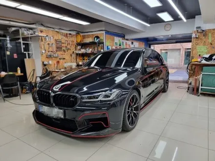 BMW M5 뒷범퍼PPF 커스텀데칼 라인데칼 트론데칼