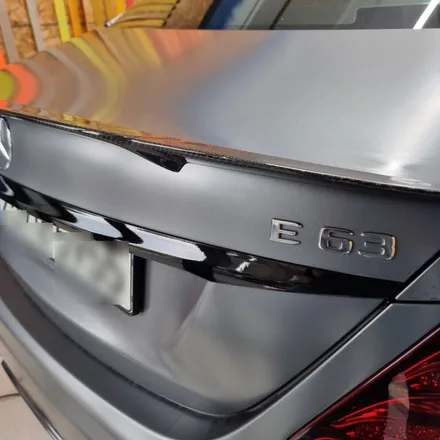 E63 amg 크롬죽이기,카본랩핑 (그릴+윈도우크롬+트렁크크롬+도어캐치+테일램프라이트필름)