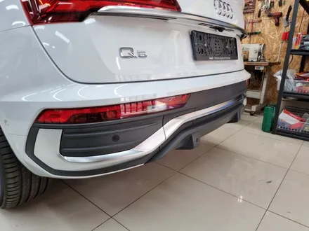 2022 아우디 Q5  크롬죽이기