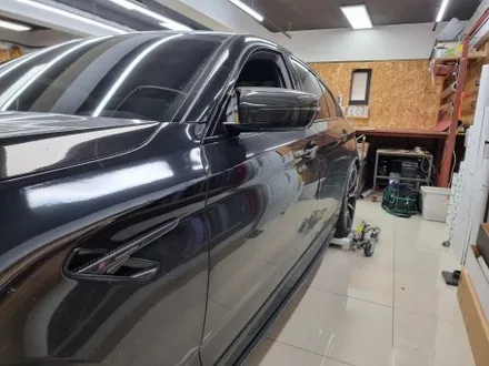 BMW M5 뒷범퍼PPF 커스텀데칼 라인데칼 트론데칼