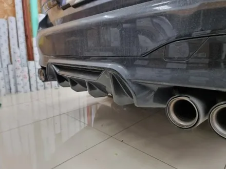 BMW M5 뒷범퍼PPF 커스텀데칼 라인데칼 트론데칼