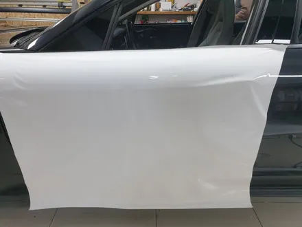 포르쉐 파나메라 블랙에서 화이트 전체랩핑
