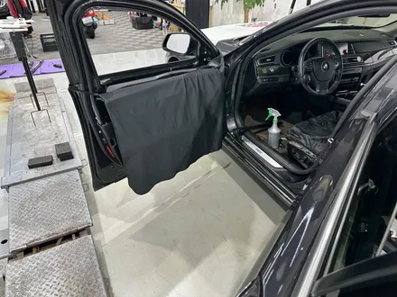 <부천 빌드업 게러지 BMW 7시리즈 롱바디 넥스가드 보스2 전체썬팅과정> / 경기 부천