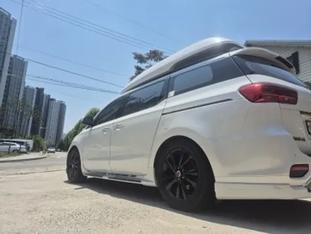 더뉴카니발 유광블랙 분체도색 휠도색 시흥 부천 수도권 당일장착 30분이면 가능합니다! / 시흥시 대야동