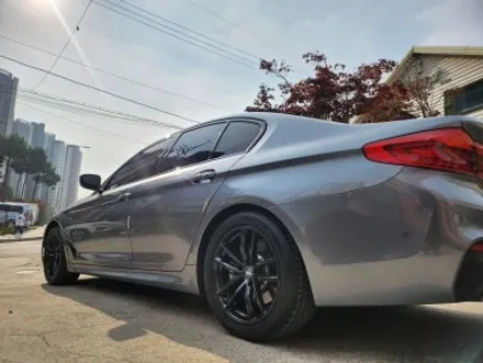 BMW G30 5시리즈 662M 18인치순정휠 유광블랙 분체도장휠 장착후기 / 시흥시 대야동