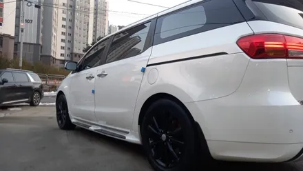 더뉴카니발 차량 유광블랙 분체도장휠 19인치순정휠 장착후기 / 시흥시 대야동