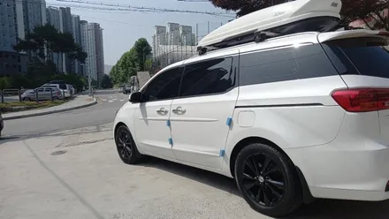 더뉴카니발 차량 유광블랙 분체도장휠 19인치순정휠 장착후기 / 시흥시 대야동