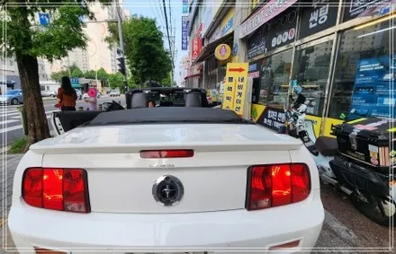 파주블랙박스 포드 머스탱 풀패키지 시공기 - CCD 후방카메라, CELLSTAR SF100 보조베터리, 안드로이드올인원, 전면썬팅 (Feat. 티비에이파주점) / 경기 파주