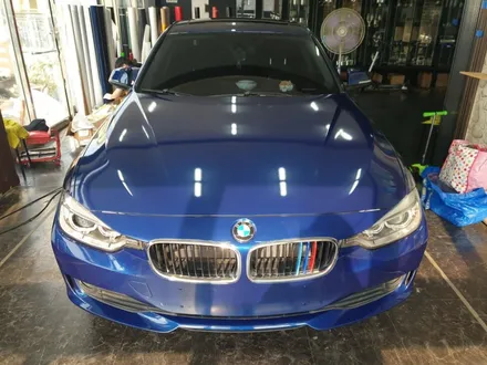 BMW320D전체랩핑,에이버리다크블루,포인트랩핑,부분랩핑,PPF,생활보호패키지,수원,화성,병점,평택랩핑,BMW전문랩핑샵,팀라비드,화성랩핑잘하는곳,수입차전문,국산차전문,카스킨샵 / 화성 봉담
