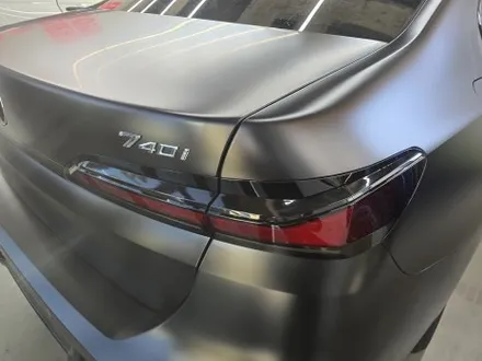 BMW 7시리즈 740i 무광 PPF 전체 시공 → 유광 블랙에서 매트 블랙 완전 변신 & 크롬 딜리트 / 화성 봉담