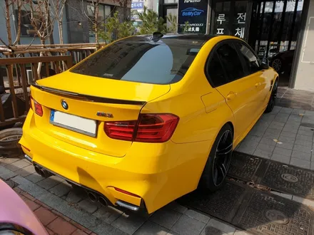 BMW320D전체랩핑,전체랩핑,수원랩핑,광교랩핑,BMW랩핑,에이버리슈프림,유광옐로우,320D,320D튜닝,카스킨,수원랩핑잘하는집 / 화성 봉담