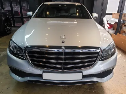 벤츠E클래스 전체랩핑, 카스킨전문점,수원랩핑샵,광교랩핑샵,벤츠랩핑,e클래스튜닝,에이버리슈프림,3m,에이버리 펄화이트,팀라비드 / 화성 봉담