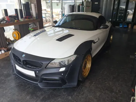 BMWZ4전체랩핑,Z4오버펜더랩핑,전체랩핑,카스킨,PPF,루프스킨,골드화이트,BMW랩핑전문,팀라비드,수원,화성,병점,평택랩핑 / 화성 봉담